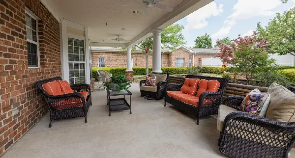 Wildewood Downs | Columbia SC | Memory Care Patio 116