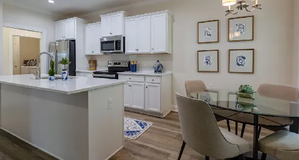 Wildewood Downs | Columbia SC | Cottage Home Interior Kitchen 02