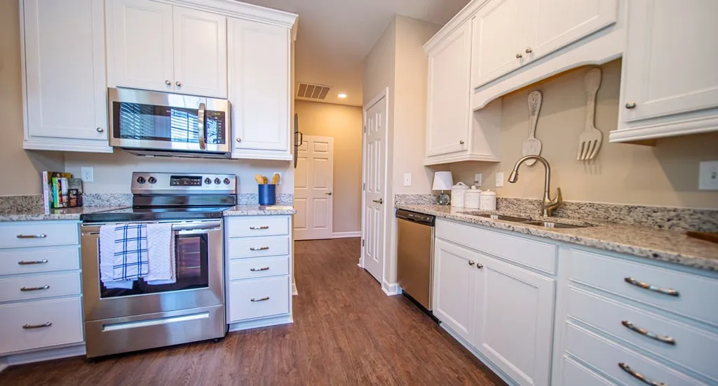 Wildewood Downs | Columbia SC | Cottage Home Kitchen 56